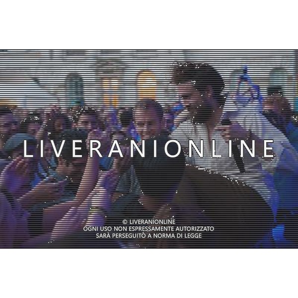 Edward Sharpe \' The Magnetic Zeros Live at Somerset House, London, as part of the Summer Series ag aldo liverani sas only italy