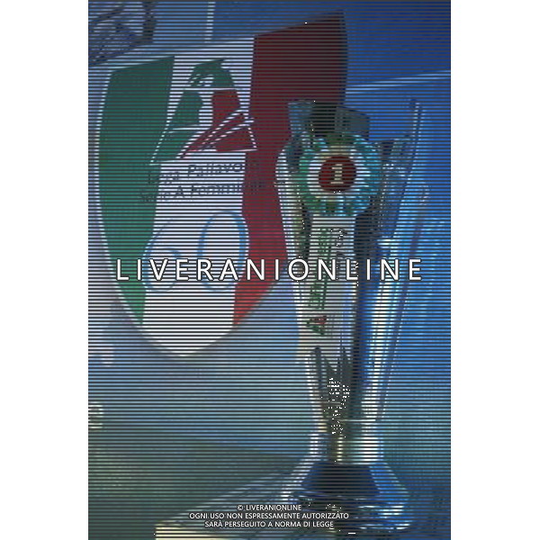 milano 7 ottobre 2004 presentazione 60¡ campionato di pallavolo serie A femminile nella foto: il trofeo 2004/2005 foto emilio andreoli / ag. aldo liverani