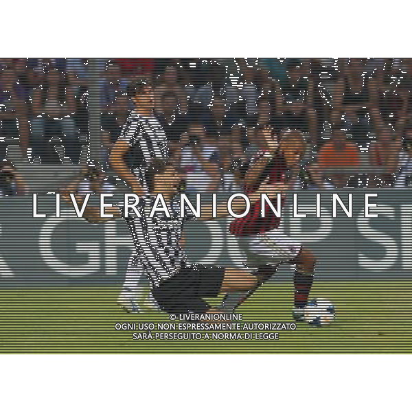 REGGIO EMILIA 23 LUGLIO 2013 /TROFEO TIM 2013 / TRIANGOLARE JUVENTUS-MILAN-SASSUOLO / NELLA FOTO: DE JONG E LLORENTE / FOTO FRANCESCA SOLI - AGENZIA ALDO LIVERANI SAS