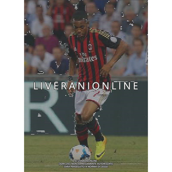 REGGIO EMILIA 23 LUGLIO 2013 /TROFEO TIM 2013 / TRIANGOLARE JUVENTUS-MILAN-SASSUOLO / NELLA FOTO: ROBINHO / FOTO FRANCESCA SOLI - AGENZIA ALDO LIVERANI SAS