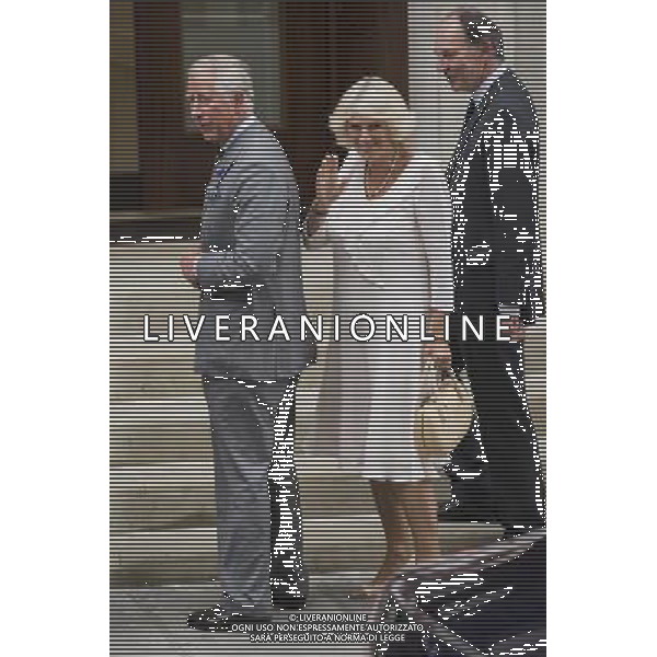 HRH The Prince of Wales and HRH The Duchess of Cornwall arrives at St Mary\'s Hospital on July 23, 2013 in London, England. ©photohsot/AGENZIA ALDO LIVERANI SAS - ITALY ONLY - REALI INGLESI: Il Principe Carlo e Camilla Duchessa di Cornovaglia all\'ospedale St Mary, in visita al bambino appena nato di William e kate 23 Luglio 2013 a Londra, Inghilterra.