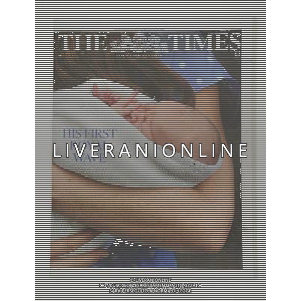 The Times - front pages of UK British newspapers showing first pictures of the new Prince of the Duke and Duchess of Cambridge ©PHOTOSHOT/AGENZIA ALDO LIVERANI SAS - ITALY ONLY - REALI INGLESI: Le prime pagine dei giornali inglesi mostrano il Principe William e Kate duchessa di Cambridge dopo aver dato alla luce il bambino nell\'ospedale St Mary a Londra Inghilterra 22 luglio 2013