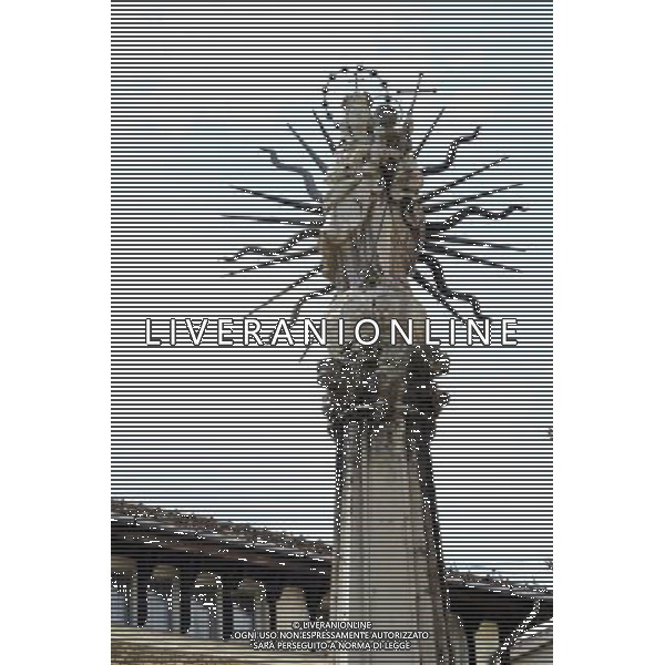 Scenic Budapest. 25.07.2013. Formula 1 World Championship, Rd 10, Hungarian Grand Prix, Budapest, Hungary, Preparation Day - www.xpbimages.com, EMail: requests@xpbimages.com - copy of publication required for printed pictures. Every used picture is fee-liable. © Copyright: Batchelor / XPB Images AG ALDO LIVERANI SAS ONLY ITALY NELLA FOTO BUDAPEST CITTA