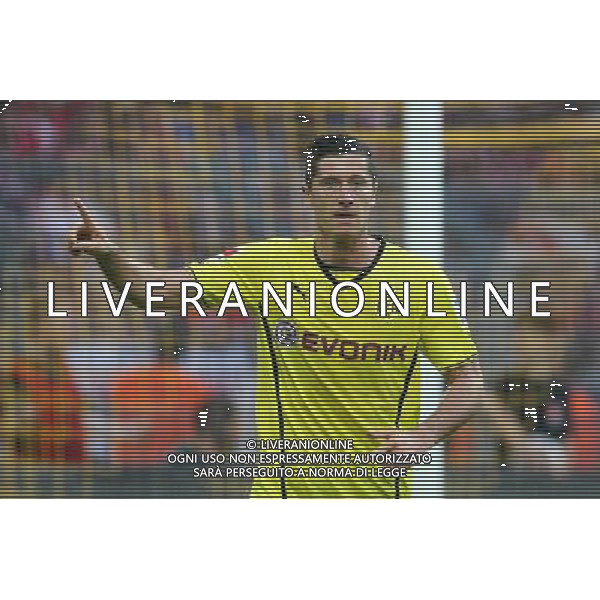 firo Fu§ball,Fussball, 27.07.2013 DFL Super Cup BVB - Borussia Dortmund - FCB - Bayern MŸnchen Torjubel, Robert LEWANDOWSKI, BVB Borussia Dortmund, nach nicht gegebenem Tor, $worldrightsEs gelten unsere AGB, einsehbar auf www.firosportphoto.de copyright by firo sportphoto: Coesfelder Str.207 48249 DŸlmen www.firosportphoto.de mail@firosportphoto.de (V o l k s b a n k B o c h u m - W i t t e n ) BLZ.: 430 601 29 Kt. Nr.: 341 117 100 Tel:Ê 02594 - 9916004 Fax:Ê02594 - 9916005 AG ALDO LIVERANI SAS ONLY ITALY
