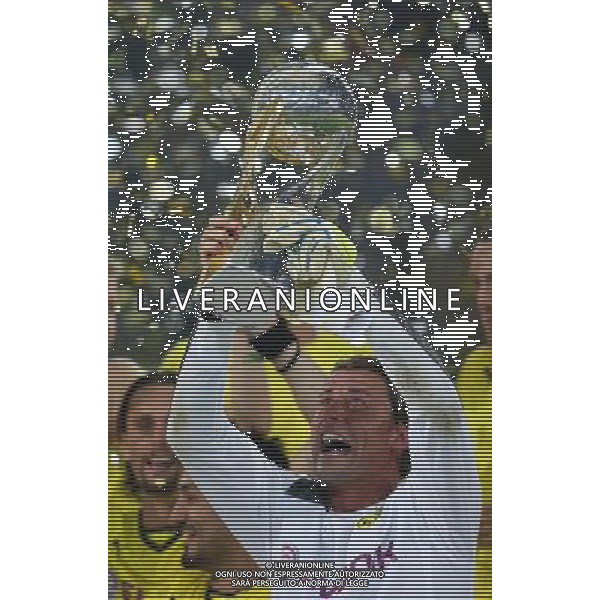 firo FuÃŸball,Fussball, 27.07.2013 1.Bundesliga, Saison 2013/2014 Supercup Finale BVB Borussia Dortmund - FC Bayern MÃ¼nchen 4:2 Supercup Gewinner 2013 BVB Siegerehrung Jubel Roman Weidenfeller $worldrightsEs gelten unsere AGB, einsehbar auf www.firosportphoto.de copyright by firo sportphoto: Coesfelder Str.207 48249 DÃ¼lmen www.firosportphoto.de mail@firosportphoto.de (V o l k s b a n k B o c h u m - W i t t e n ) BLZ.: 430 601 29 Kt. Nr.: 341 117 100 Tel:Â  02594 - 9916004 Fax:Â 02594 - 9916005 AG ALDO LIVERANI SAS ONLY ITALY