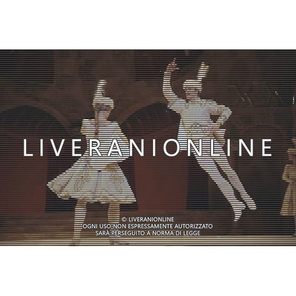Raymonda Act III was choreographed by Marius Petipa, creator of The Sleeping Beauty. The celebratory final act contains some of his finest work to GlazunovÍs magnificent score. Nureyev mounted this version in 1969, a memory of his formative years at the Mariinsky. 75 years after Nureyev\'s birth and 20 since his death, English National Ballet celebrates the legacy of this uniquely gifted dancer from his traditional classical beginnings through to his inspirational innovation. English National Ballet - A Tribute to Rudolf Nureyev VISITING COMPANY 25 - 27 July 2013 ENO ©photoshpt/AGENZIA ALDO LIVERANI SAS - ITALY ONLY - Omaggio a Rudolf Nureyev di ballerini classici dell\'English National Ballet 25-27 luglio 2013