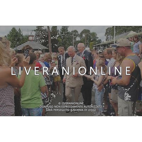 BUILTH WELLS, WALES - JULY 24: Prince Charles, Prince of Wales greets people as he arrives at the Royal Welsh Show at Royal Wales Showground on July 24, 2013 in Builth Wells, Wales. ©photohsot/AGENZIA ALDO LIVERANI SAS - ITALY ONLY - REALI INGLESI: Il Principe Carlo d\'Inghilterra e la moglie Camilla Duchessa di Cornovaglia al Royal Welsh Show Showground 24 luglio 2013 in Builth Wells, Galles. 