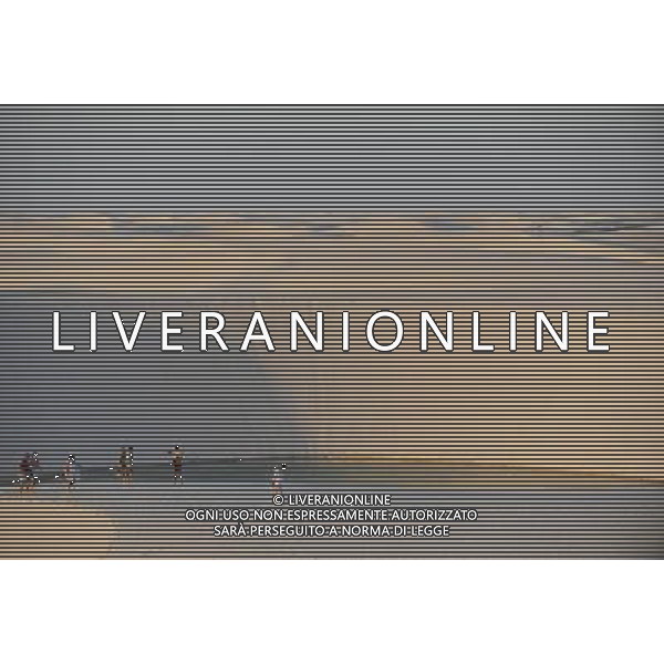 (130730) -- BARREIRINHAS, July 30, 2013 () -- People visit Lencois Maranhenses National Park located in northeast Brazil\'s Maranhao state, July 28, 2013. At the end of rain season every year, crystal clear lagoons form in the desert here.(/Weng Xinyang)(bxq) ©photoshot/AGENZIA ALDO LIVERANI SAS - ITALY ONLY - Alla fine della stagione delle piogge, lagune cristalline si formano nel deserto del Lencois Maranhenses National Park situato nel nord-est del Brasile nello Stato Maranhao 28 luglio 2013.