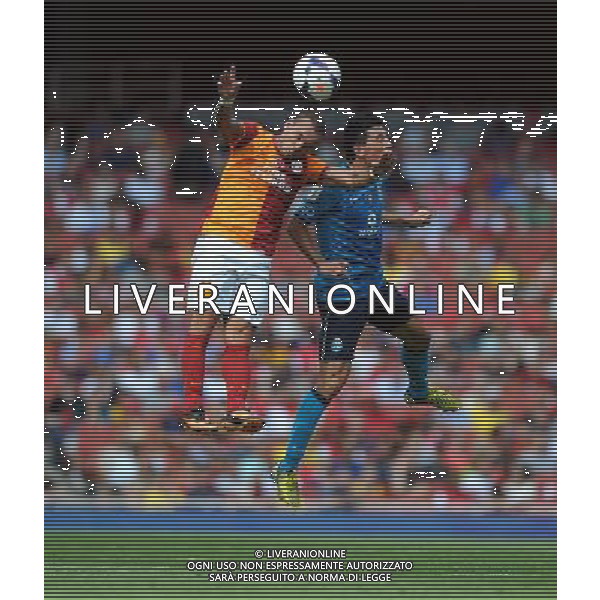 Wesley Sneijder Galatasaray 2013/14 Andre Castro FC Porto Galatasaray V FC Porto 03/08/13 Emirates Cup 2013 Photo: Robin Parker Fotosports International AG ALDO LIVERANI SAS ONLY ITALY