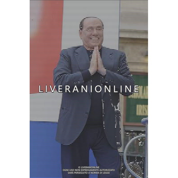 ROMA 06/08/2013 MANIFESTAZIONE DEL POPOLO DELLA LIBERTA A FAVORE DI SILVIO BERLUSCONI DOPO LA SENTENZA DELLA CASSAZIONE PER I DIRITTI MEDIASET NELLA FOTO SILVIO BERLUSCONI FOTO FABRIZIO CORRADETTI-AG ALDO LIVERANI SAS