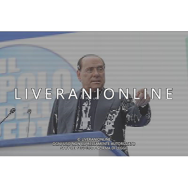 ROMA 06/08/2013 MANIFESTAZIONE DEL POPOLO DELLA LIBERTA A FAVORE DI SILVIO BERLUSCONI DOPO LA SENTENZA DELLA CASSAZIONE PER I DIRITTI MEDIASET NELLA FOTO SILVIO BERLUSCONI FOTO FABRIZIO CORRADETTI-AG ALDO LIVERANI SAS