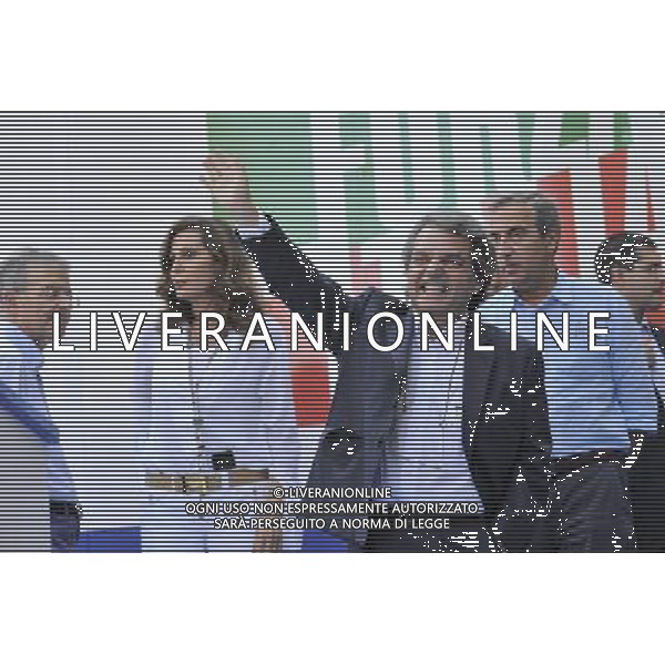ROMA 06/08/2013 MANIFESTAZIONE DEL POPOLO DELLA LIBERTA A FAVORE DI SILVIO BERLUSCONI DOPO LA SENTENZA DELLA CASSAZIONE PER I DIRITTI MEDIASET NELLA FOTO RENATO BRUNETTA FOTO FABRIZIO CORRADETTI-AG ALDO LIVERANI SAS