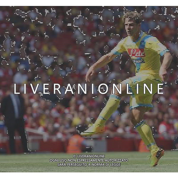\na82 (Photo by Kieran Galvin/CameraSport) Football - The Emirates Cup - Napoli v FC Porto - Sunday 4th August 2013 - The Emirates Stadium - London Œ© CameraSport - 43 Linden Ave. Countesthorpe. Leicester. England. LE8 5PG - Tel: +44 (0) 116 277 4147 - admin@camerasport.com - www.camerasport.com AG ALDO LIVERANI SAS ONLY ITALY