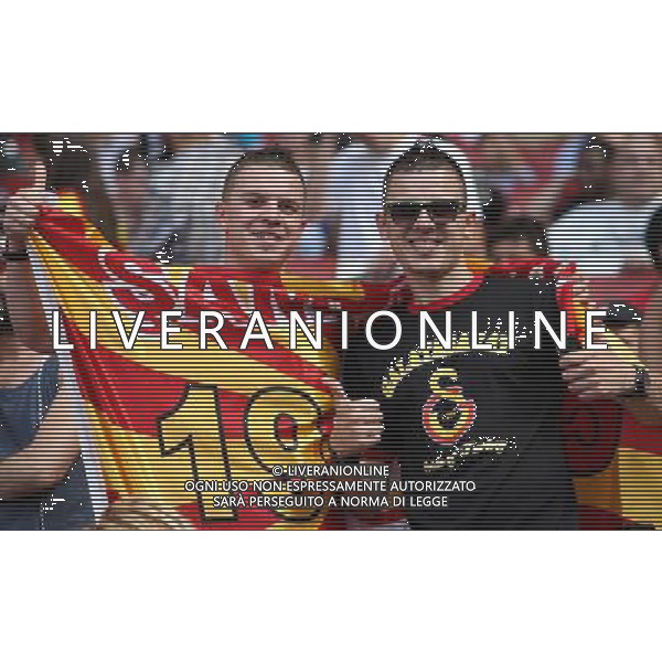 Galatasaray\'s Fans (Photo by Kieran Galvin/CameraSport) Football - The Emirates Cup - Napoli v FC Porto - Sunday 4th August 2013 - The Emirates Stadium - London å© CameraSport - 43 Linden Ave. Countesthorpe. Leicester. England. LE8 5PG - Tel: +44 (0) 116 277 4147 - admin@camerasport.com - www.camerasport.com AG ALDO LIVERANI SAS ONLY ITALY