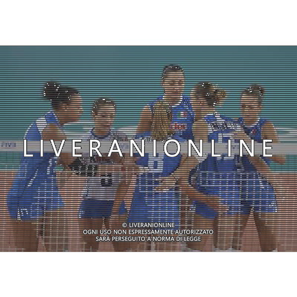 esultanza italia VOLLEY ITALIA-GERMANIA. Oggi 04 agosto 2013 a Montichiari Ph Fotolive Richard Morgano AG ALDO LIVERANI SAS 