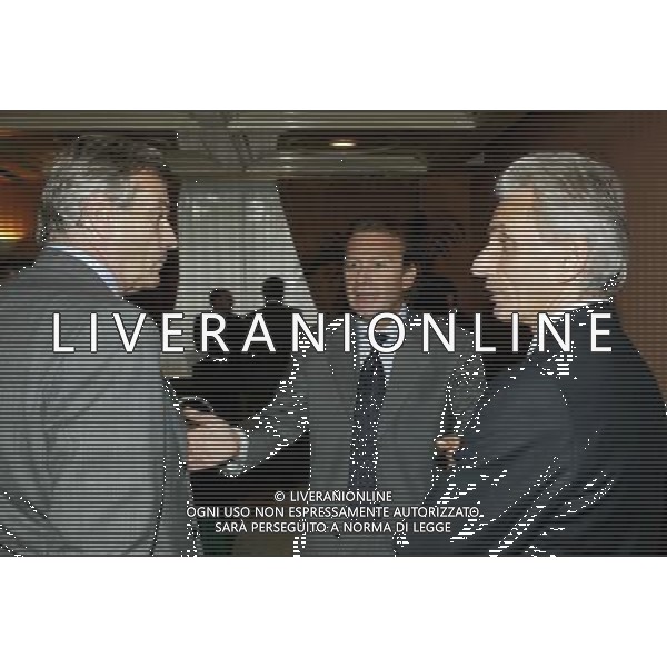 Hotel Gallia Milano 12/10/2004 Riunione dei Presidenti dei Club di serie A e B nella foto Giacinto Facchetti con massimo cellino e luca baraldi foto emilio andreoli/agenzia aldo liverani