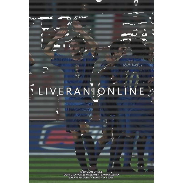 Mantova 12/10/2004 Italia-Bielorussia Under 21 Qualificazioni europei nella foto esultanza dopo il gol di bianchi foto marco luzzani/agenzia aldo liverani