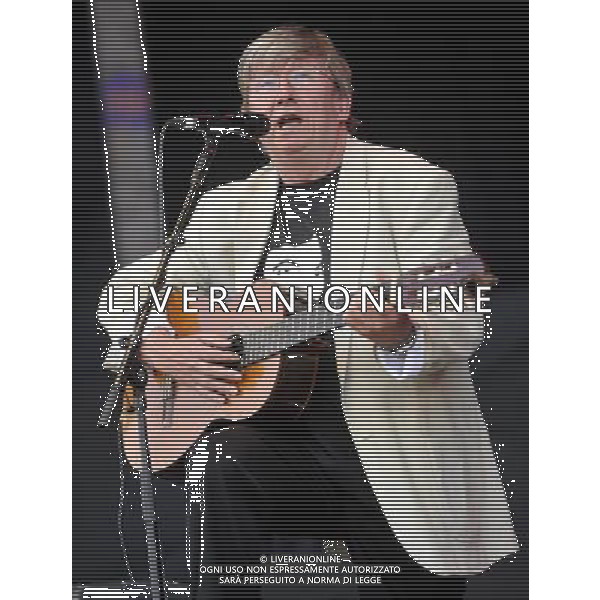 Fake Thackray at the Fairports Cropredy Convention festival oxfordshire 8th august 2013 , Photo by Brian jordan /Retna Pictures ©photoshot/AGENZIA ALDO LIVERANI SAS - ITALY ONLY - EDITORIAL USE ONLY