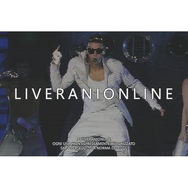 ATLANTA, GA- August 10: Justin Bieber performing as part of The Believe Tour on August 10, 2013 at Philips arena in Atlanta. Credit: Cohen/ RTN/MediaPunch Inc. KONCERT FOT. MEDIAPUNCH/NEWSPIX.PL POLAND, US, FRANCE AND GERMANY OUT !!! --- Newspix.pl AG ALDO LIVERANI SAS ONLY ITALY *** Local Caption *** www.newspix.pl mail us: info@newspix.pl call us: 0048 022 23 22 222 --- Polish Picture Agency by Ringier Axel Springer Poland