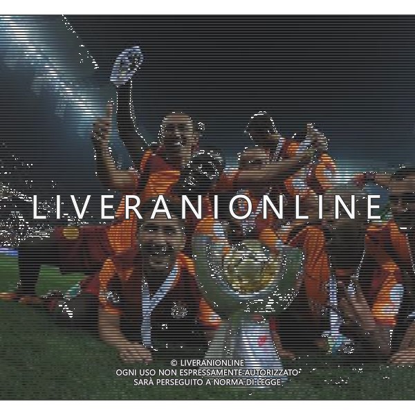 Turkish supercup match between Fenerbahce and Galatasaray at Kadir Has Stadium in Kayseri on August 11, 2013. Match Scored: Fenerbahce 0 - Galatasaray 1 Pictured: Didier Drogba and Players of Galatasaray celebrate winning the Turkey supercup. TURCJA SUPER PUCHAR LIGA TURECKA PILKA NOZNA SEZON 2013/2014 FOT.SESKIM PHOTO/NEWSPIX.PL TURKEY, GERMANY, AUSTRIA AND UK OUT !!! --- Newspix.pl AG ALDO LIVERANI SAS ONLY ITALY *** Local Caption *** www.newspix.pl mail us: info@newspix.pl call us: 0048 022 23 22 222 --- Polish Picture Agency by Ringier Axel Springer Poland