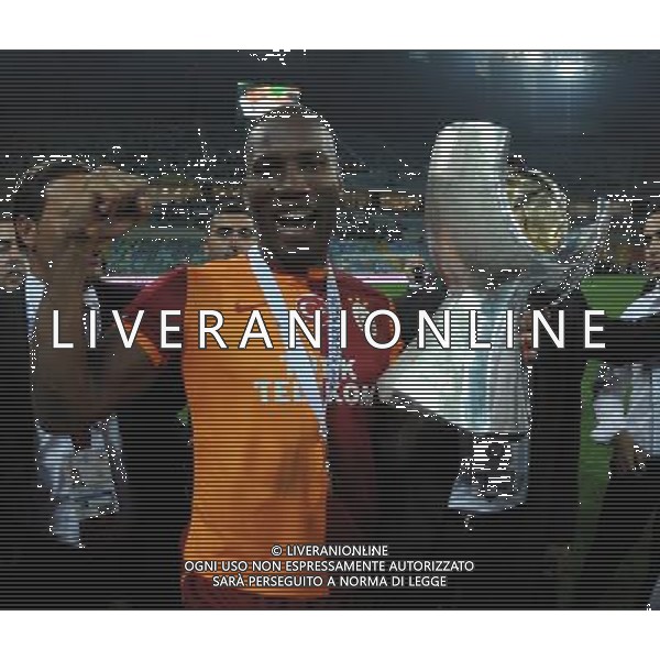 Turkish supercup match between Fenerbahce and Galatasaray at Kadir Has Stadium in Kayseri on August 11, 2013. Match Scored: Fenerbahce 0 - Galatasaray 1 Pictured: Didier Drogba of Galatasaray celebrate winning the Turkey supercup. TURCJA SUPER PUCHAR LIGA TURECKA PILKA NOZNA SEZON 2013/2014 FOT.SESKIM PHOTO/NEWSPIX.PL TURKEY, GERMANY, AUSTRIA AND UK OUT !!! --- Newspix.pl AG ALDO LIVERANI SAS ONLY ITALY *** Local Caption *** www.newspix.pl mail us: info@newspix.pl call us: 0048 022 23 22 222 --- Polish Picture Agency by Ringier Axel Springer Poland