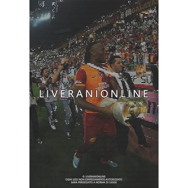 Turkish supercup match between Fenerbahce and Galatasaray at Kadir Has Stadium in Kayseri on August 11, 2013. Match Scored: Fenerbahce 0 - Galatasaray 1 Pictured: Didier Drogba of Galatasaray celebrate winning the Turkey supercup. TURCJA SUPER PUCHAR LIGA TURECKA PILKA NOZNA SEZON 2013/2014 FOT.SESKIM PHOTO/NEWSPIX.PL TURKEY, GERMANY, AUSTRIA AND UK OUT !!! --- Newspix.pl AG ALDO LIVERANI SAS ONLY ITALY *** Local Caption *** www.newspix.pl mail us: info@newspix.pl call us: 0048 022 23 22 222 --- Polish Picture Agency by Ringier Axel Springer Poland