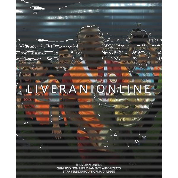 Turkish supercup match between Fenerbahce and Galatasaray at Kadir Has Stadium in Kayseri on August 11, 2013. Match Scored: Fenerbahce 0 - Galatasaray 1 Pictured: Didier Drogba of Galatasaray celebrate winning the Turkey supercup. TURCJA SUPER PUCHAR LIGA TURECKA PILKA NOZNA SEZON 2013/2014 FOT.SESKIM PHOTO/NEWSPIX.PL TURKEY, GERMANY, AUSTRIA AND UK OUT !!! --- Newspix.pl AG ALDO LIVERANI SAS ONLY ITALY *** Local Caption *** www.newspix.pl mail us: info@newspix.pl call us: 0048 022 23 22 222 --- Polish Picture Agency by Ringier Axel Springer Poland