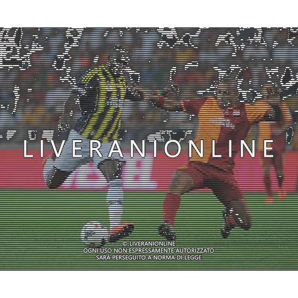 Turkish supercup match between Fenerbahce and Galatasaray at Kadir Has Stadium in Kayseri on August 11, 2013. Match Scored: Fenerbahce 0 - Galatasaray 1 Pictured: Moussa Sow of Fenerbahce and Felipe Melo of Galatasaray. TURCJA SUPER PUCHAR LIGA TURECKA PILKA NOZNA SEZON 2013/2014 FOT.SESKIM PHOTO/NEWSPIX.PL TURKEY, GERMANY, AUSTRIA AND UK OUT !!! --- Newspix.pl AG ALDO LIVERANI SAS ONLY ITALY *** Local Caption *** www.newspix.pl mail us: info@newspix.pl call us: 0048 022 23 22 222 --- Polish Picture Agency by Ringier Axel Springer Poland