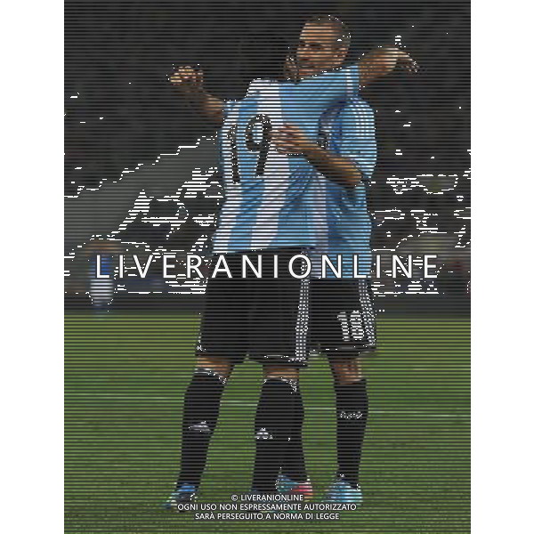 Amichevole FIFA Roma - 14.08.2013 Italia-Argentina Nella Foto:banega esulta con palacio /Ph.Vitez-Ag. Aldo Liverani