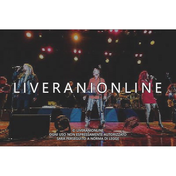 B52s live in London at the Indigo 02 on Friday 16th . August 2013. The B52s are ©PHOTOSHOT/AGENZIA ALDO LIVERANI SAS - ITALY ONLY - EDITORIAL USE ONLY