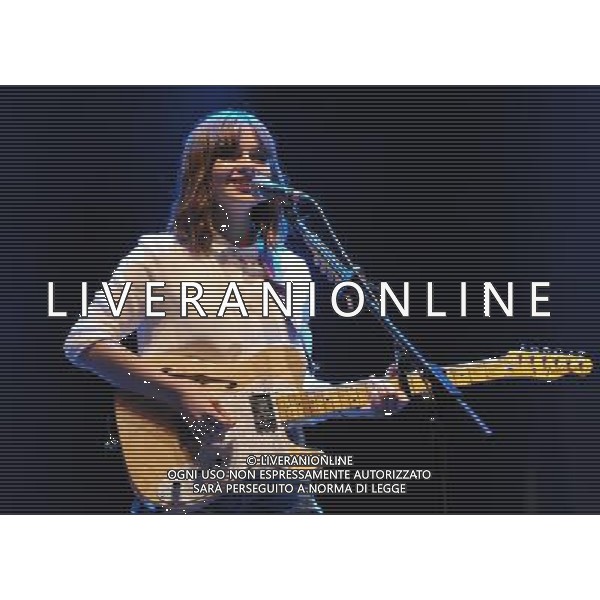  Gabrielle Aplin performing live at V Festival, Hylands Park, Chelmsford, on Saturday August 17, 2013. ©photoshot/AGENZIA ALDO LIVERANI SAS - ITALY ONLY - EDITORIAL USE ONLY