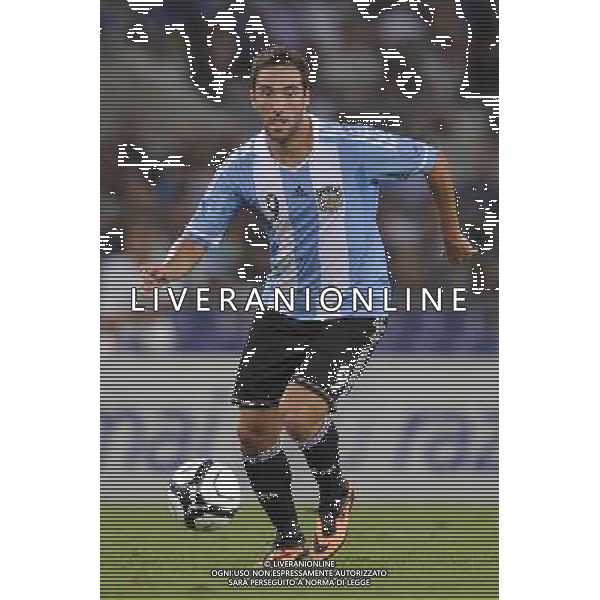 Roma - 14/08/2013 - Stadio Olimpico - Gara Amichevole - Italia vs Argentina - nella foto: Gonzalo Higuain /Ph. Fabrizio Corradetti - Ag. Aldo Liverani sas