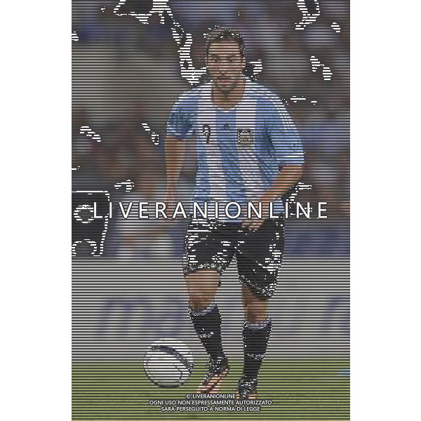 Roma - 14/08/2013 - Stadio Olimpico - Gara Amichevole - Italia vs Argentina - nella foto: Gonzalo Higuain /Ph. Fabrizio Corradetti - Ag. Aldo Liverani sas
