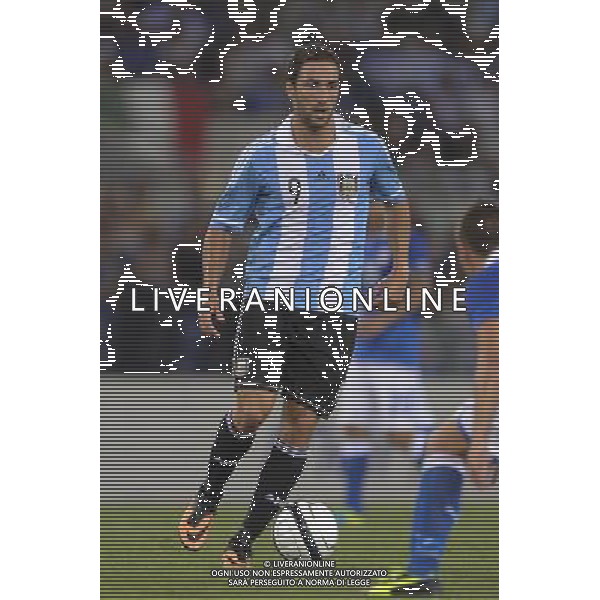 Roma - 14/08/2013 - Stadio Olimpico - Gara Amichevole - Italia vs Argentina - nella foto: Gonzalo Higuain /Ph. Fabrizio Corradetti - Ag. Aldo Liverani sas