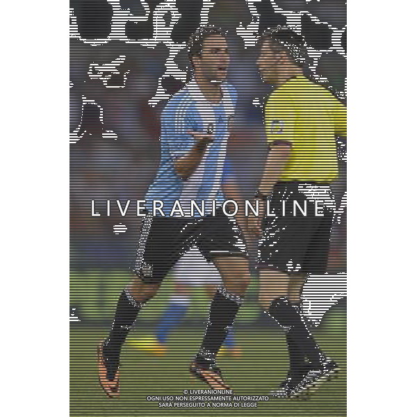 Roma - 14/08/2013 - Stadio Olimpico - Gara Amichevole - Italia vs Argentina - nella foto: Gonzalo Higuain esulta dopo il gol /Ph. Fabrizio Corradetti - Ag. Aldo Liverani sas