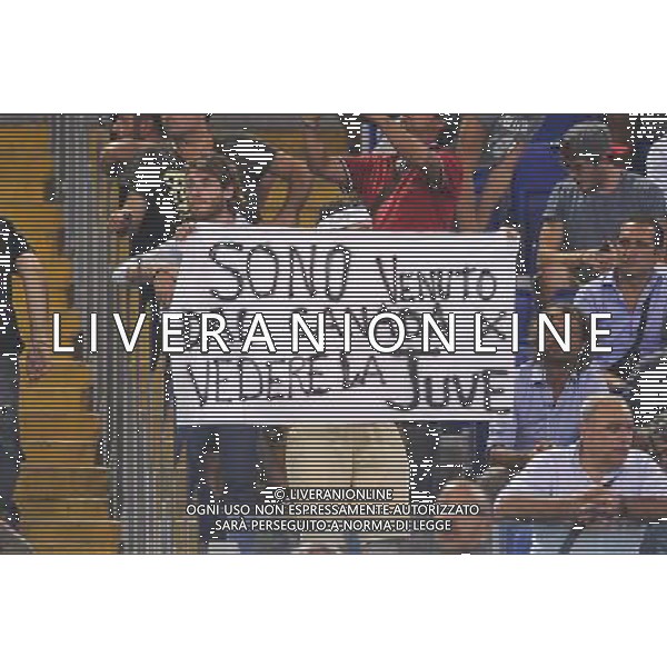 Roma - 18/08/2013 - Stadio Olimpico - Supercoppa TIM 2013-2014 - Juventus vs SS Lazio - nella foto: tifoso juventino /Ph. Fabrizio Corradetti - Ag. Aldo Liverani sas