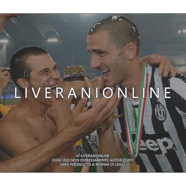 Supercoppa TIM 2013 Torino - 18.08.2013 Juventus-Lazio Nella Foto:bonucci in mezzo ai tifosi /Ph.Vitez-Ag. Aldo Liverani