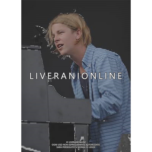  Tom Odell performing live at V Festival, Hylands Park, Chelmsford, on Sunday August 18, 2013. ©photoshot/AGENZIA ALDO LIVERANI SAS - ITALY ONLY - EDITORIAL USE ONLY