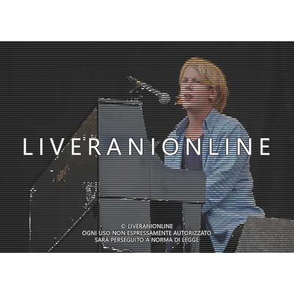  Tom Odell performing live at V Festival, Hylands Park, Chelmsford, on Sunday August 18, 2013. ©photoshot/AGENZIA ALDO LIVERANI SAS - ITALY ONLY - EDITORIAL USE ONLY
