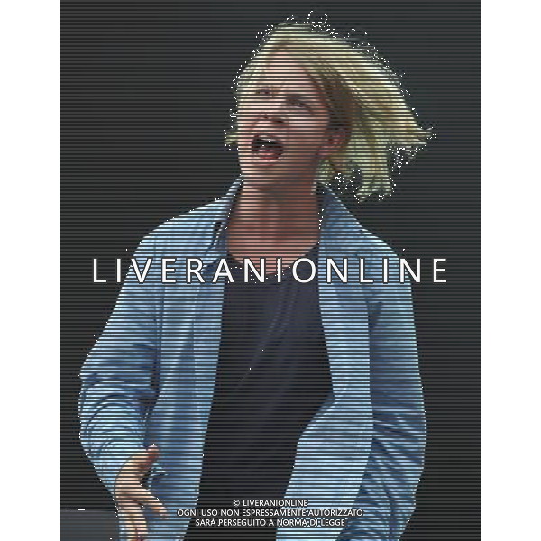  Tom Odell performing live at V Festival, Hylands Park, Chelmsford, on Sunday August 18, 2013. ©photoshot/AGENZIA ALDO LIVERANI SAS - ITALY ONLY - EDITORIAL USE ONLY