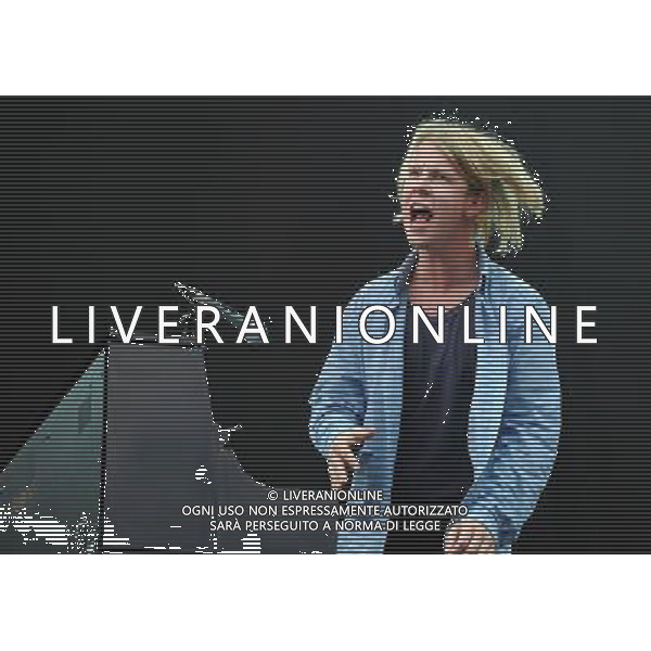 Tom Odell performing live at V Festival, Hylands Park, Chelmsford, on Sunday August 18, 2013. ©photoshot/AGENZIA ALDO LIVERANI SAS - ITALY ONLY - EDITORIAL USE ONLY