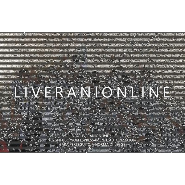 Supercoppa TIM 2013 Torino - 18.08.2013 Juventus-Lazio Nella Foto:Squadra Buffon Gianluigi alzano la coppa /Ph.Vitez-Ag. Aldo Liverani