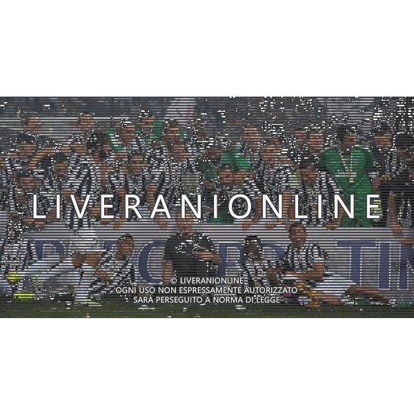 Supercoppa TIM 2013 Torino - 18.08.2013 Juventus-Lazio Nella Foto:Foto di gruppo della squadra con la coppa /Ph.Vitez-Ag. Aldo Liverani