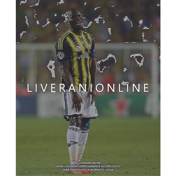 UEFA Chanpions League playoff first leg match between Fenerbahce and Arsenal at Sukru Saracoglu Stadiym in Istanbul, Turkey on august 21, 2013. Pictured: Moussa Sow of Fenerbahce. LIGA MISTRZOW SEZON 2013/2014 PILKA NOZNA FENERBAHCE ISTAMBUL vs ARSENAL LONDYN FOT.SESKIMPHOTO/NEWSPIX.PL POLAND, TURKEY, GERMANY, AUSTRIA AND UK OUT !!! --- Newspix.pl AG ALDO LIVERANI SAS ONLY ITALY *** Local Caption *** www.newspix.pl mail us: info@newspix.pl call us: 0048 022 23 22 222 --- Polish Picture Agency by Ringier Axel Springer Poland