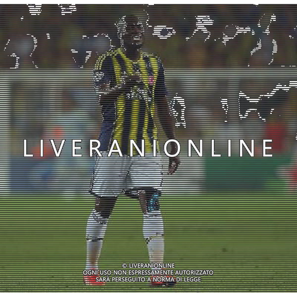 UEFA Chanpions League playoff first leg match between Fenerbahce and Arsenal at Sukru Saracoglu Stadiym in Istanbul, Turkey on august 21, 2013. Pictured: Moussa Sow of Fenerbahce. LIGA MISTRZOW SEZON 2013/2014 PILKA NOZNA FENERBAHCE ISTAMBUL vs ARSENAL LONDYN FOT.SESKIMPHOTO/NEWSPIX.PL POLAND, TURKEY, GERMANY, AUSTRIA AND UK OUT !!! --- Newspix.pl AG ALDO LIVERANI SAS ONLY ITALY *** Local Caption *** www.newspix.pl mail us: info@newspix.pl call us: 0048 022 23 22 222 --- Polish Picture Agency by Ringier Axel Springer Poland
