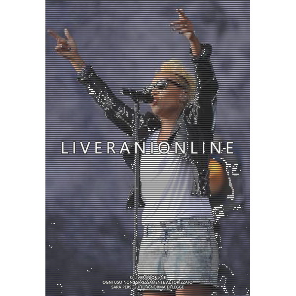  Emeli Sande performing live at V Festival, Hylands Park, Chelmsford, on Sunday August 18, 2013. ©PHOTOSHOT/AGENZIA ALDO LIVERANI SAS - ITALY ONLY - EDITORIAL USE ONLY