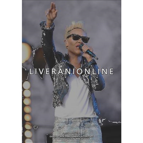  Emeli Sande performing live at V Festival, Hylands Park, Chelmsford, on Sunday August 18, 2013. ©PHOTOSHOT/AGENZIA ALDO LIVERANI SAS - ITALY ONLY - EDITORIAL USE ONLY