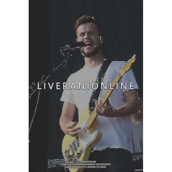 White Lies perform at Leeds Festival 2013, Bramham Park, Leeds, England, 25th August 2013. ©PHOTOSHOT/AGENZIA ALDO LIVERANI SAS - ITALY ONLY - EDITORIAL USE ONLY