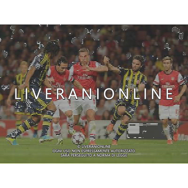  Santi Cazorla playing in the Champions League qualifier second leg, between Arsenal and Fenerbahce at The Emirates Stadium, London, on Tuesday August 27, 2013. ©photoshot/AGENZIA ALDO LIVERANI SAS - ITALY ONLY - Arsenal vs Fenerbahce gara ritorno Preliminari Champions League all\'Emirates Stadium di Londra, 27 Agosto, 2013.