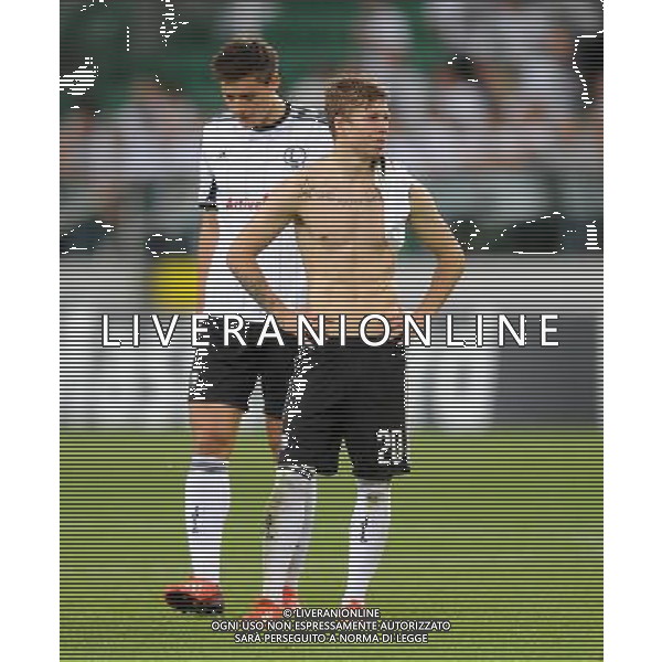 2013.08.27 WARSZAWA PILKA NOZNA LIGA MISTRZOW SEZON 2013/2014 FOOTBALL UEFA CHAMPIONS LEAGUE SEASON 2013/2014 LEGIA WARSZAWA - STEAUA BUKARESZT BUCURESTI N/Z SMUTEK PORAZKA PO MECZU MICHAL ZYRO JAKUB KOSECKI FOTO LUKASZ LASKOWSKI / PRESSFOCUS NEWSPIXPL --- Newspix.pl AG ALDO LIVERANI SAS ONLY ITALY *** Local Caption *** www.newspix.pl mail us: info@newspix.pl call us: 0048 022 23 22 222 --- Polish Picture Agency by Ringier Axel Springer Poland